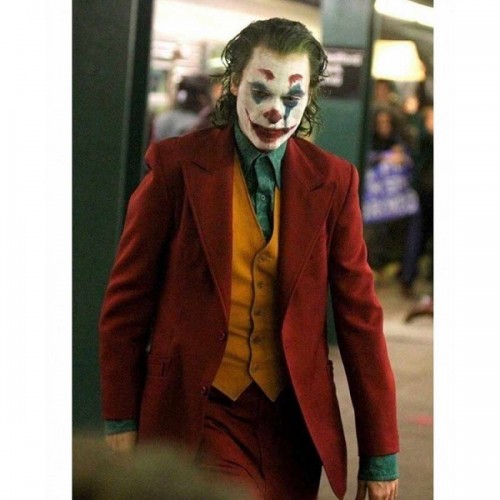 Joker Joaquin Phoenix Red Coat